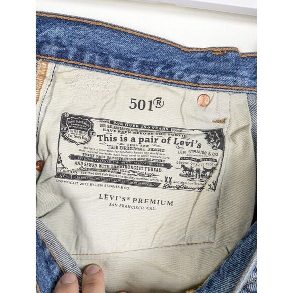 Levi's 501 Premium‎ Jeans Mens 34x31 Button Fly Big E White Patch Straight Leg - Picture 10 of 10
